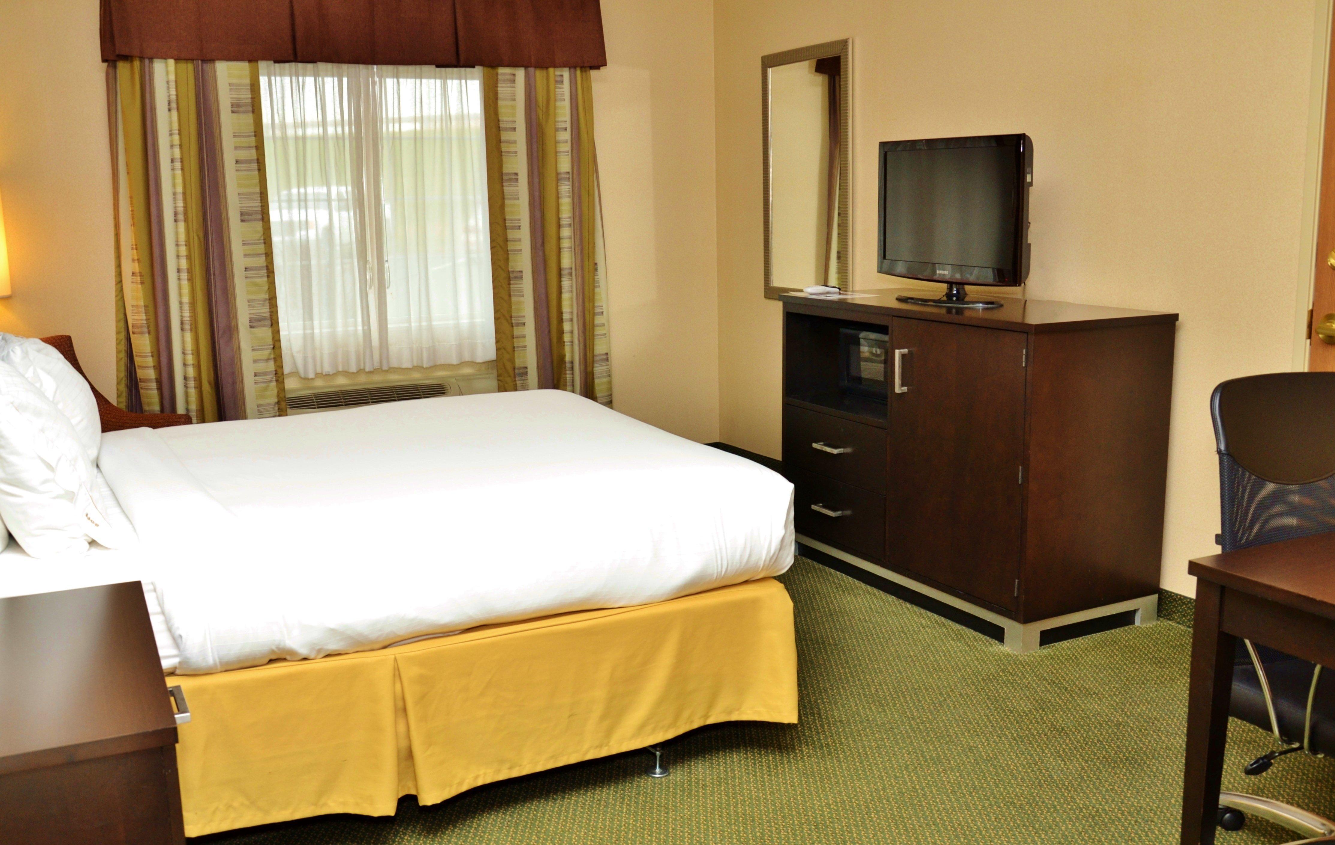 Holiday Inn Express Hotel & Suites Center Township, An Ihg Hotel Monaca Exterior foto